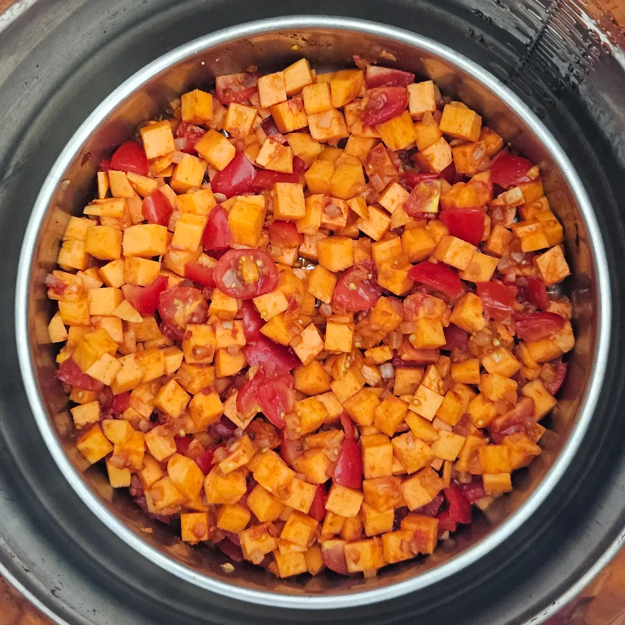 Step 3 of Cape Verdean Tuna and Sweet Potato Stew